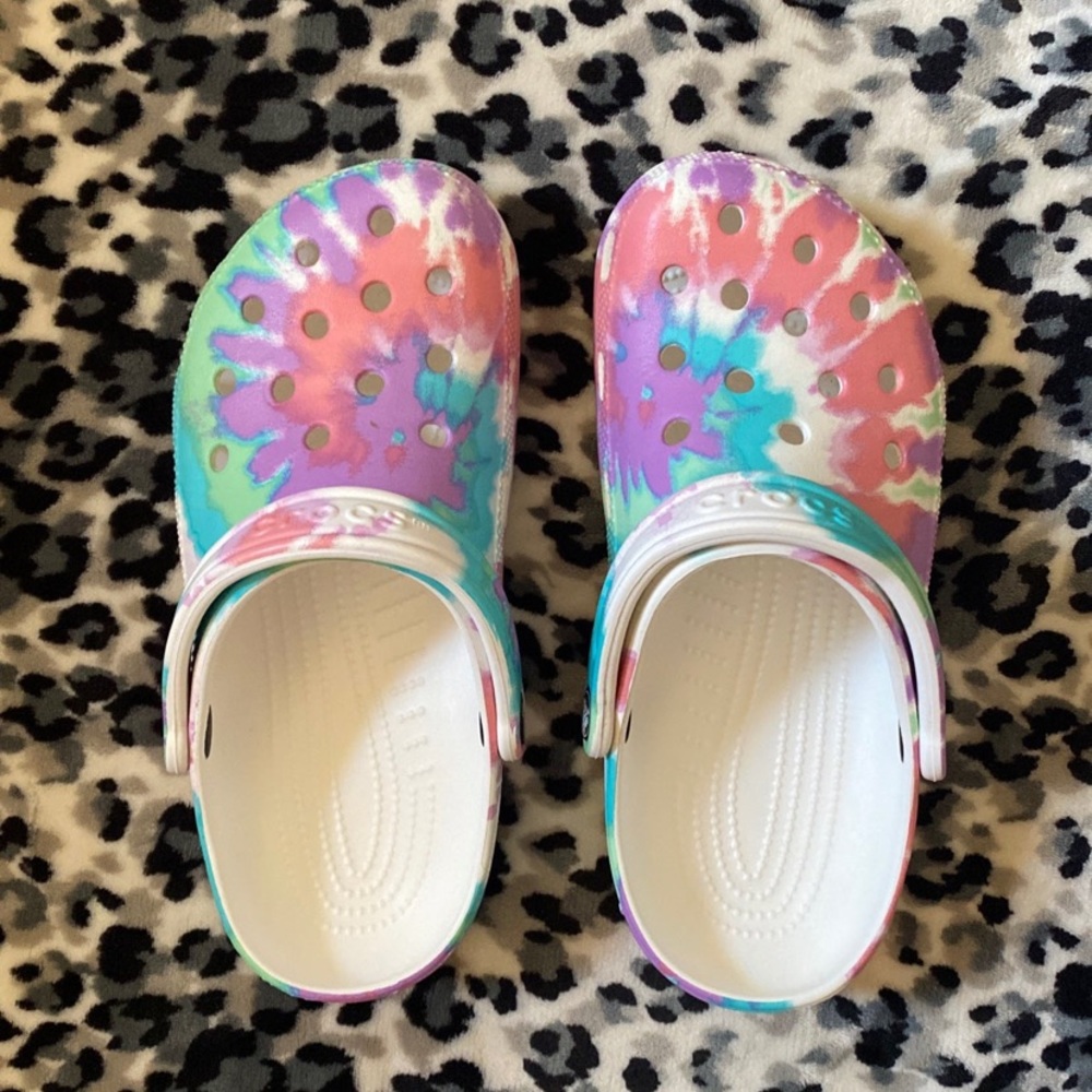 Tie-Dye Crocs 👟